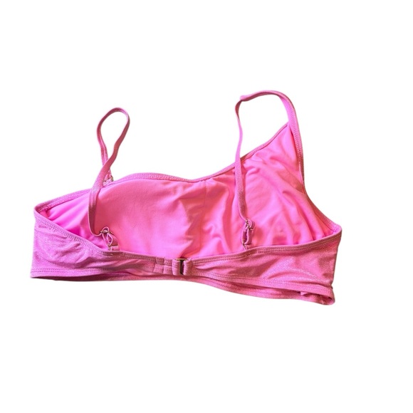 🦩5/$30🦩 Pink Glittery Bikini Top - Picture 2 of 3